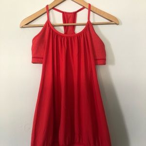 Lululemon tank with built in bra